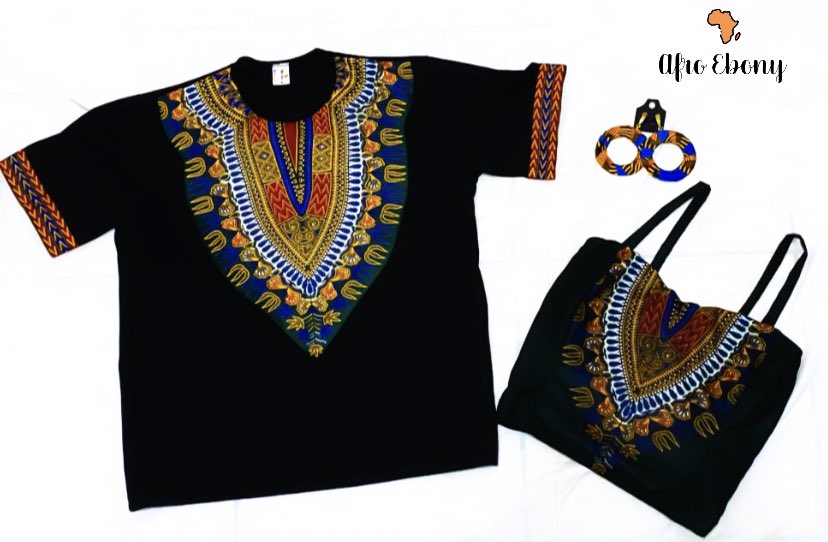afroebonyy's tweet photo. E há quem diga que casal que veste igual é muito brega, mas duvido vcs resistirem quando o conjunto é um desses! Moda e Anscestralidade simbolizando o amor preto ✨✊🏾
#modaafro #modaafricana #modaafrourbana #modacasal #casalblack #casalnegro #afro https://t.co/KR7adpfxTK