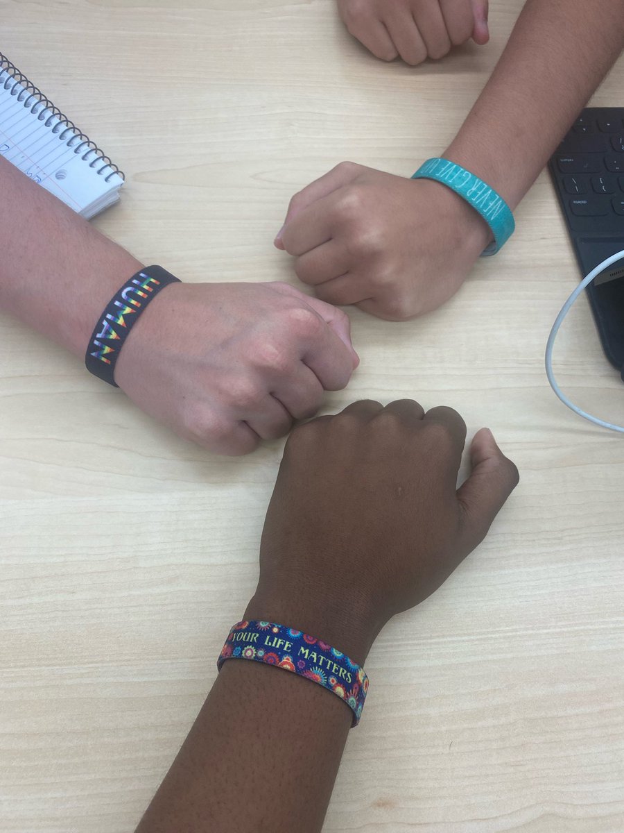 CoachJHudd's tweet photo. Mental Health is a challenge we ALL face. This season these @zox bracelets are helping our team grow closer &amp; providing daily reminders that we are all in need of some grace and kindness💙 #mentalhealth #checkin https://t.co/xaEywqcO3A