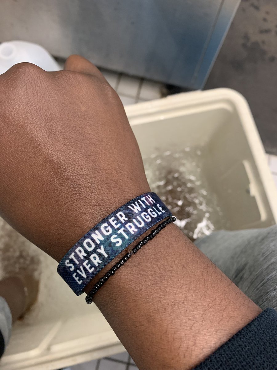 CoachJHudd's tweet photo. Mental Health is a challenge we ALL face. This season these @zox bracelets are helping our team grow closer &amp; providing daily reminders that we are all in need of some grace and kindness💙 #mentalhealth #checkin https://t.co/xaEywqcO3A