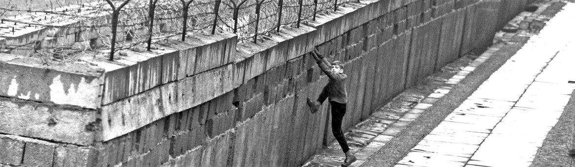 Берлинская стена 1961 год. – второй берлинский кризис. Создание берлинской стены. Создание берлинской стены. Берлинская стена гдр 1961.