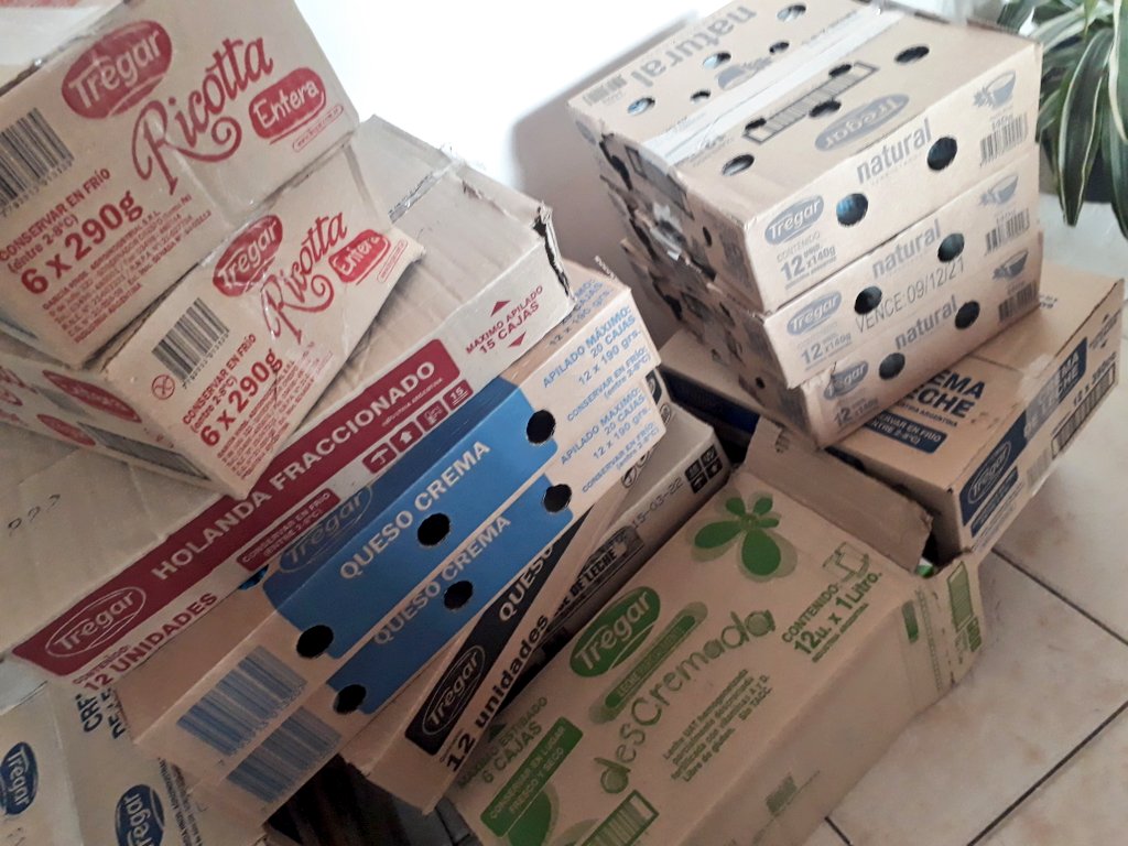 Silnari's tweet image. El lunes doy una clase de pastelería para mujeres víctimas de violencia de género. Enseñar a oficio que sirva como salida laboral para mujeres que por dependencia económica no puede salir de circulo de violencia.

Gracias @TregarOk por apoyarme en esta tarea tan hermosa!