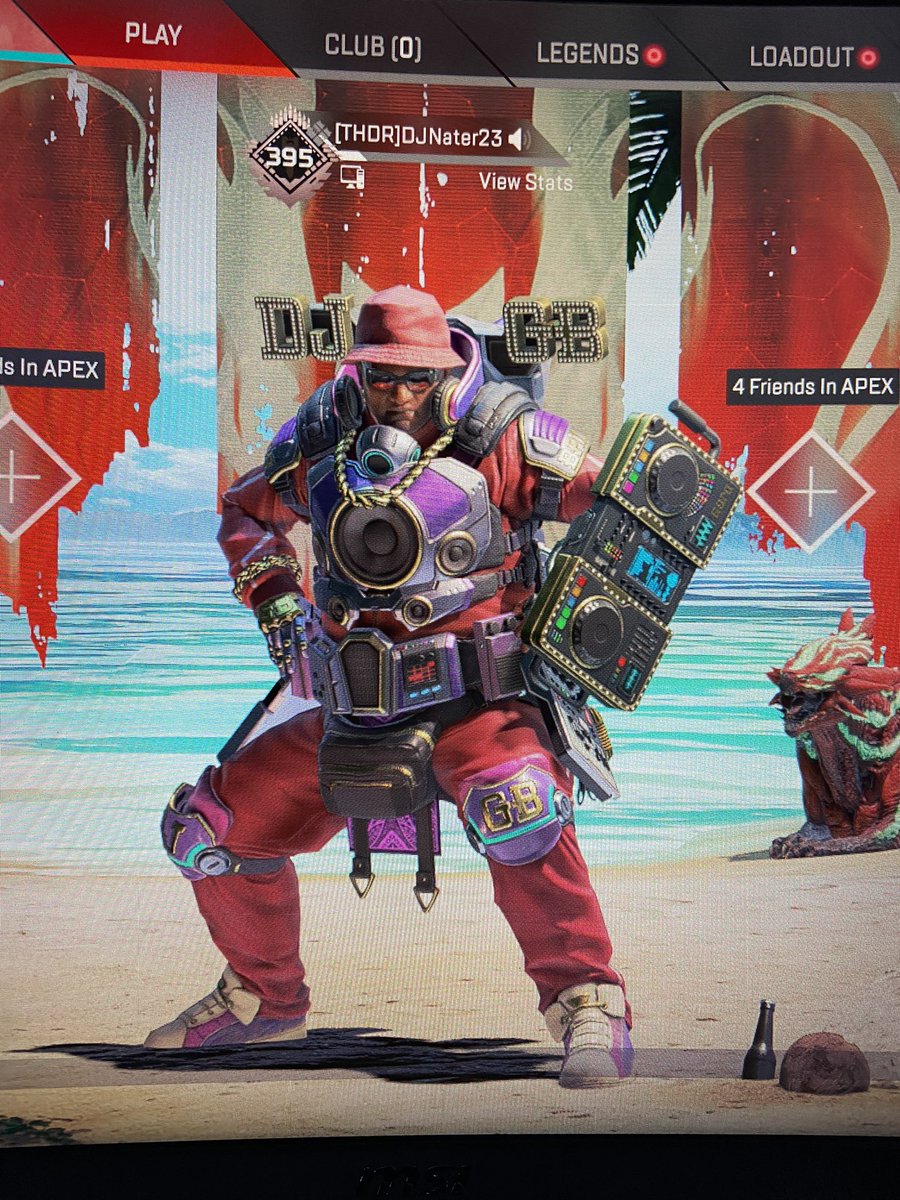 They made me my own Skin in <a href="/PlayApex/">Apex Legends</a> , I am now a Gibby main by default <a href="/Cau7ioN/">C 7 N 💛</a>