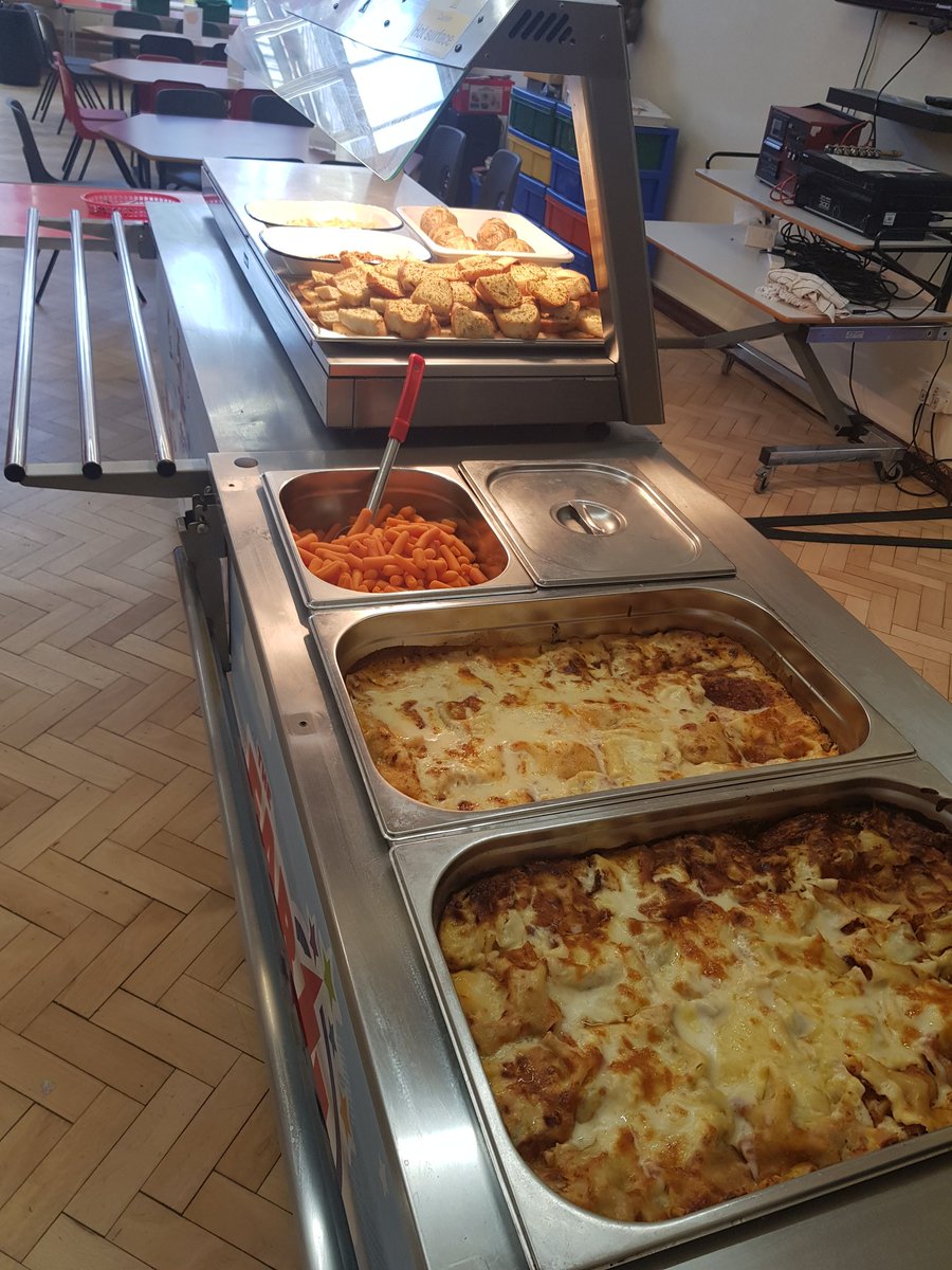 infantskitchen's tweet photo. Lasagne day! It smelt amazing!! https://t.co/QeLYGSmwxi