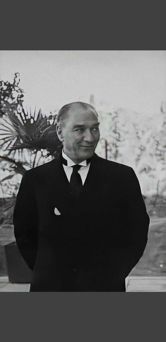 Geride kalan için bir umut varsa o umut,gidenin kendi yokluğunun acısını yaşamıyor oluşundan beslenir.
Sevgi ve hasretle…
#10Kasim1938