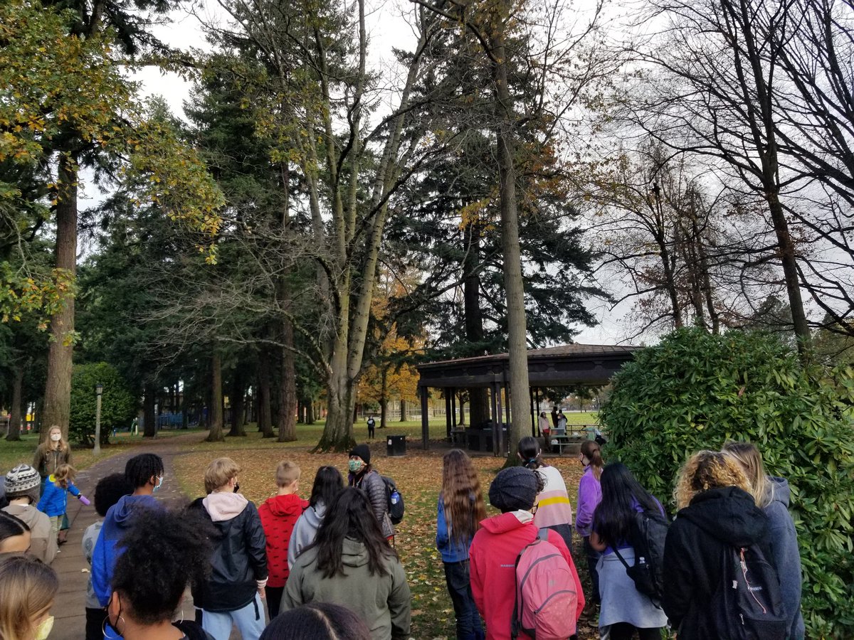 KGranby194's tweet photo. Had fun supporting Ockley Green Middle School's 6th grade    outdoor school adventure today!! An excellent day to learn about our state's weather and climate while experiencing so many different types of it in one day!
@TMcKey21 @PPSConnect https://t.co/QoBaLoXN7o