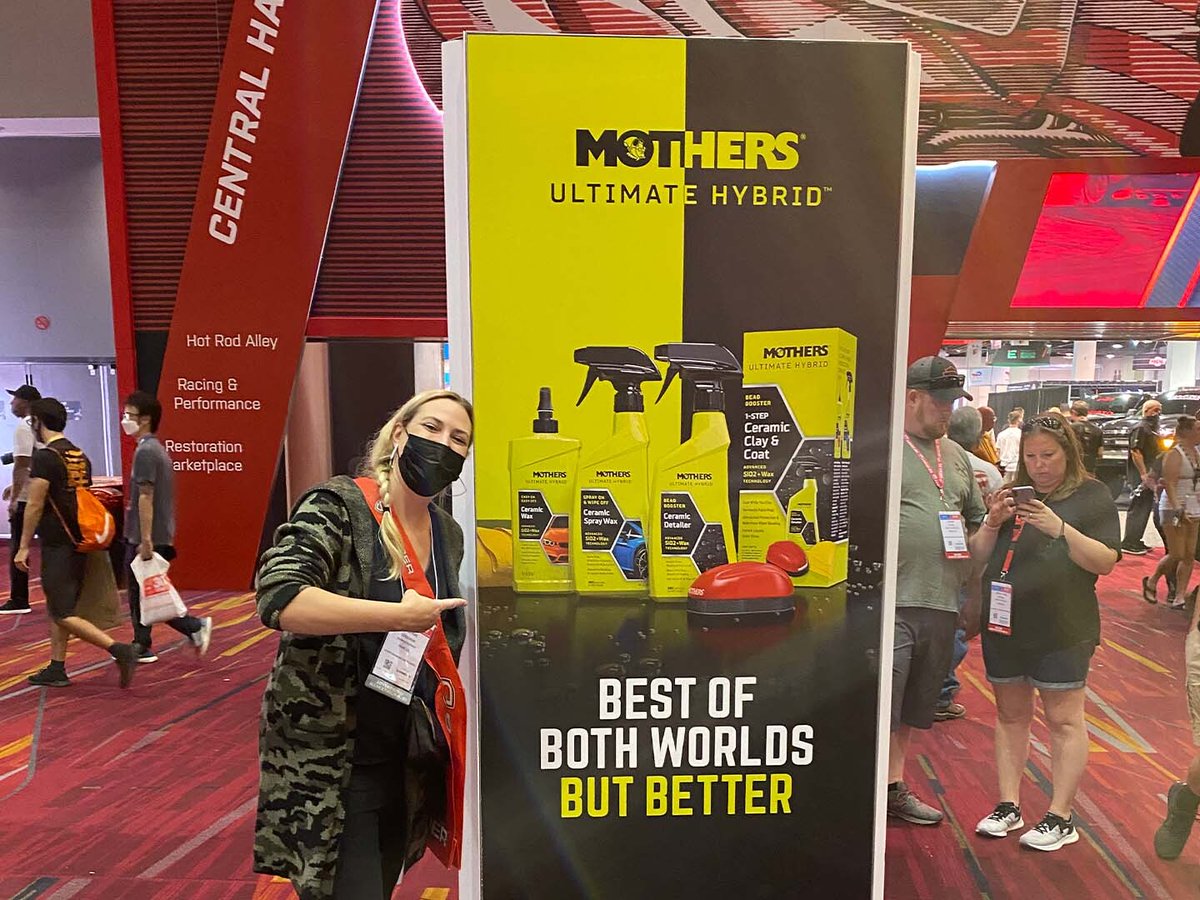 wearescs_'s tweet photo. Oh @SEMASHOW, it's been too long. After a year away, itβs great to see clients like @MothersPolish, @BremboBrakes, @FalkenTire, and @BorlaExhaust bring products and creative ideas back to the showroom floor. #wearescs https://t.co/TPYV2kTxBY