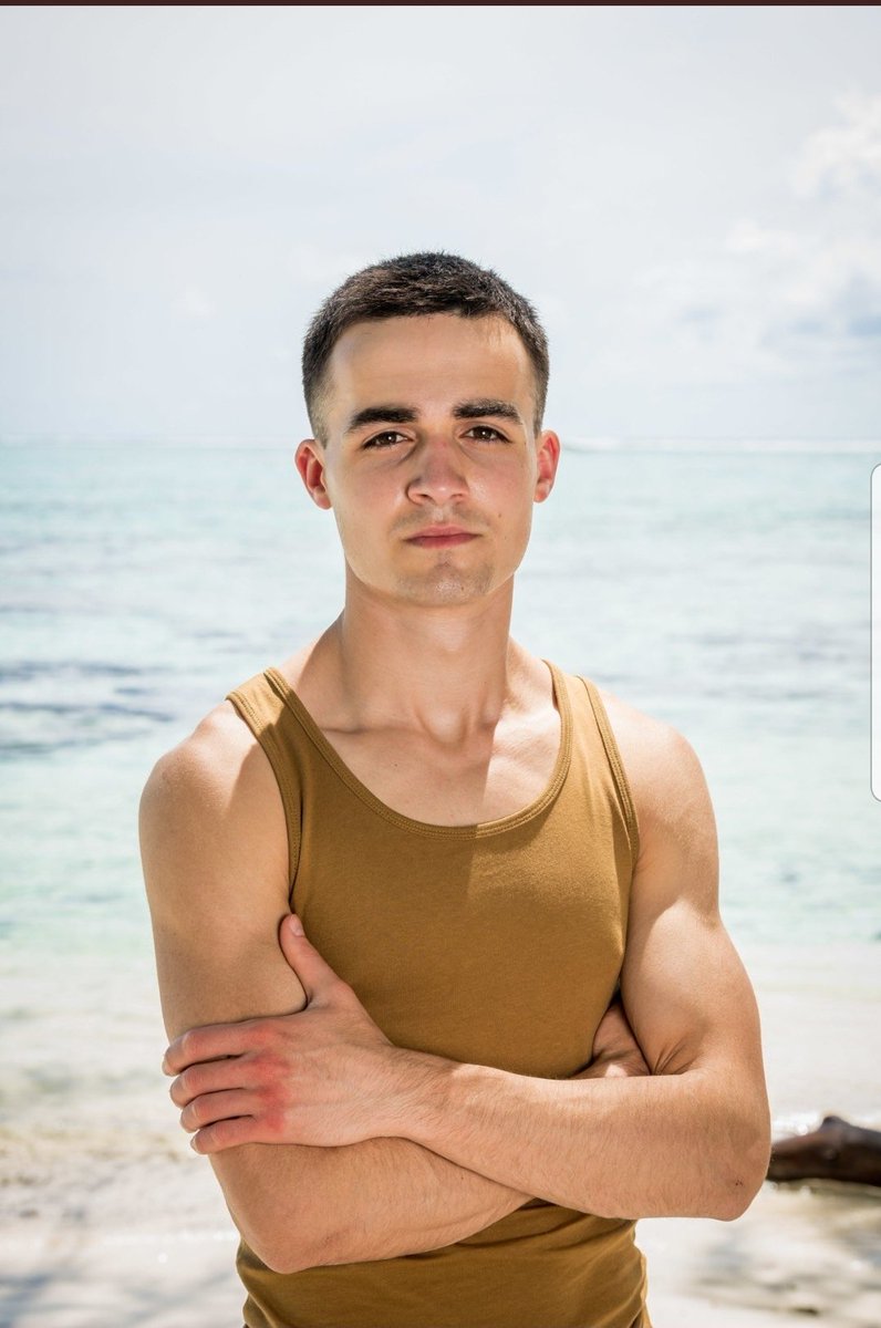 MarinaVerite's tweet photo. - C'était pas Teheiura, c'etait moi.
- De quoi?
- Je sais plus, mais c'était moi, ça je m'en souviens
#KohLanta
#KohLanta2021 https://t.co/vyjiwK9cDb