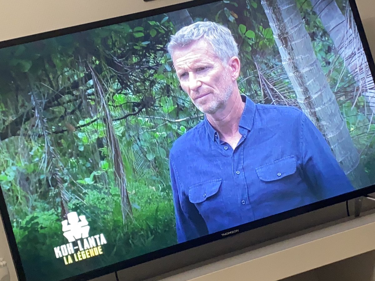 Giulie58127825's tweet photo. On sent la déception de Denis mais aussi celle de teheiura ptn ça me brise #kohlanta2021 #KohLantaLaLegende #kohlanta https://t.co/e79TZGVKtz