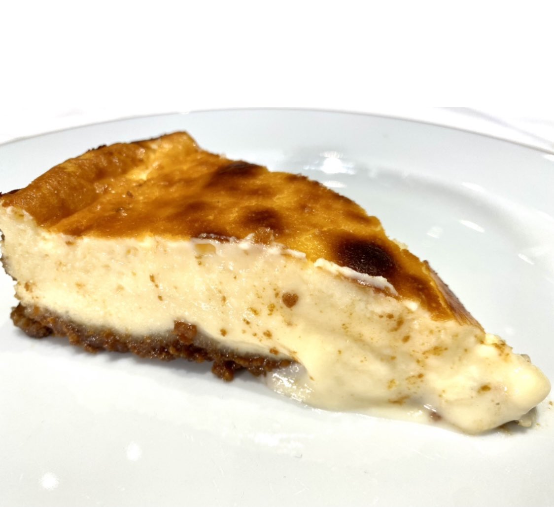 Tartas de queso: ¿con o sin queso de Burgos? Secretos y receta de Nicolás Reyes ganador del I concurso de tartas con queso de Burgos.  elpais.com/elpais/2021/11…