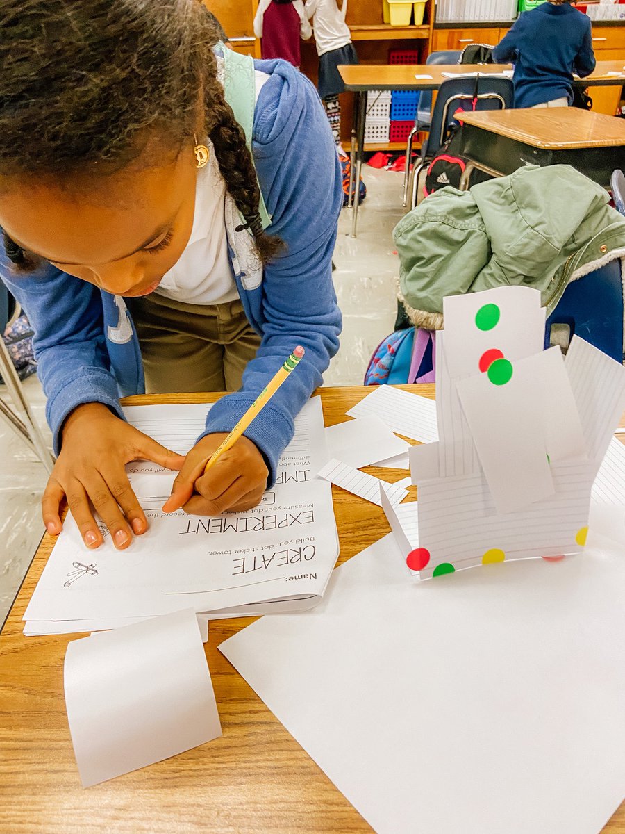 tealPGE's tweet photo. STEM Day @hfemiway included reading and growth mindset! https://t.co/CqILgwAEzk