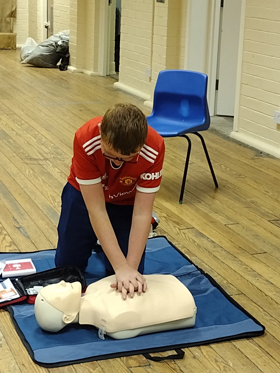 KirkconnelD's tweet photo. Some great first aid skills shown tonight from the cadets at kirkconnel detachment. Well done all. @MindenPr @JackieOram3 @WestLowlandACF https://t.co/qQCZVhPYYg