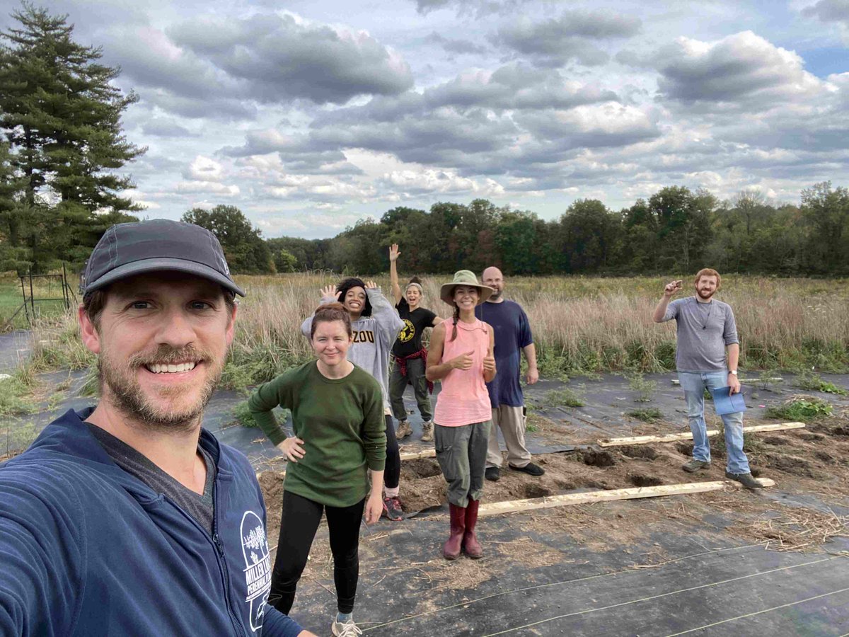 Allison Miller (@ajmiller4233) on Twitter photo We are recruiting graduate students to join our lab team (perennialplantdiversity.org) - perennial plant phenotypes, evolution, and sustainable agriculture <a href="/SLUBiology/">SLUBiology</a> <a href="/DanforthCenter/">Danforth Center</a>. <a href="/SLU_Official/">Saint Louis University</a> deadline is Dec 15 - application info: slu.edu/arts-and-scien…. Please r/t! We are recruiting graduate students to join our lab team (perennialplantdiversity.org) - perennial plant phenotypes, evolution, and sustainable agriculture <a href="/SLUBiology/">SLUBiology</a> <a href="/DanforthCenter/">Danforth Center</a>. <a href="/SLU_Official/">Saint Louis University</a> deadline is Dec 15 - application info: slu.edu/arts-and-scien…. Please r/t!