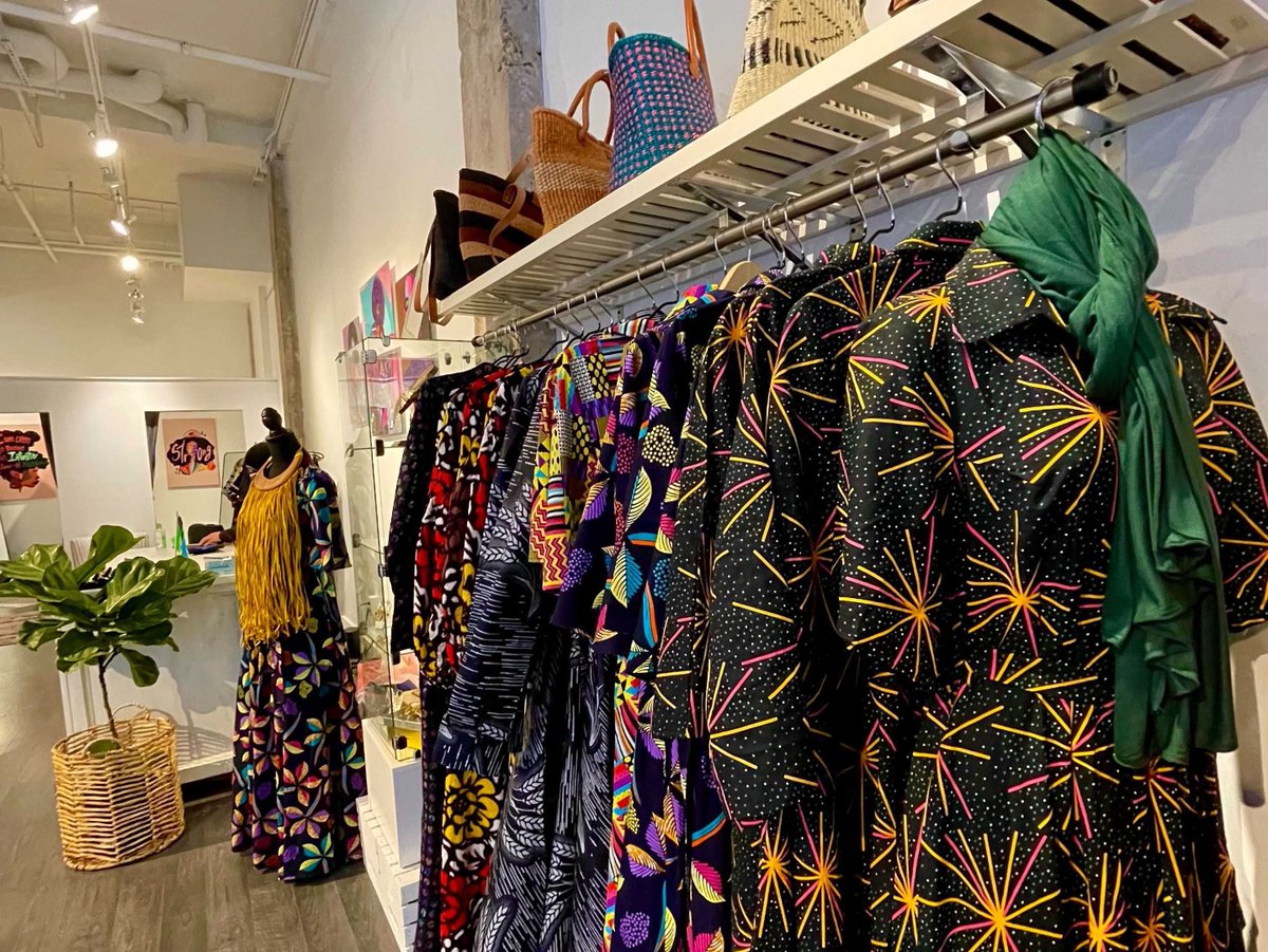 DowntownRaleigh's tweet photo. Get some early holiday shopping done at @nashona_, Downtown Raleigh's newest retail storefront that specializes in artisan clothing made with African fabrics from Tanzania 👗  
📍 21 W. Hargett Street https://t.co/Wld4az9qBg