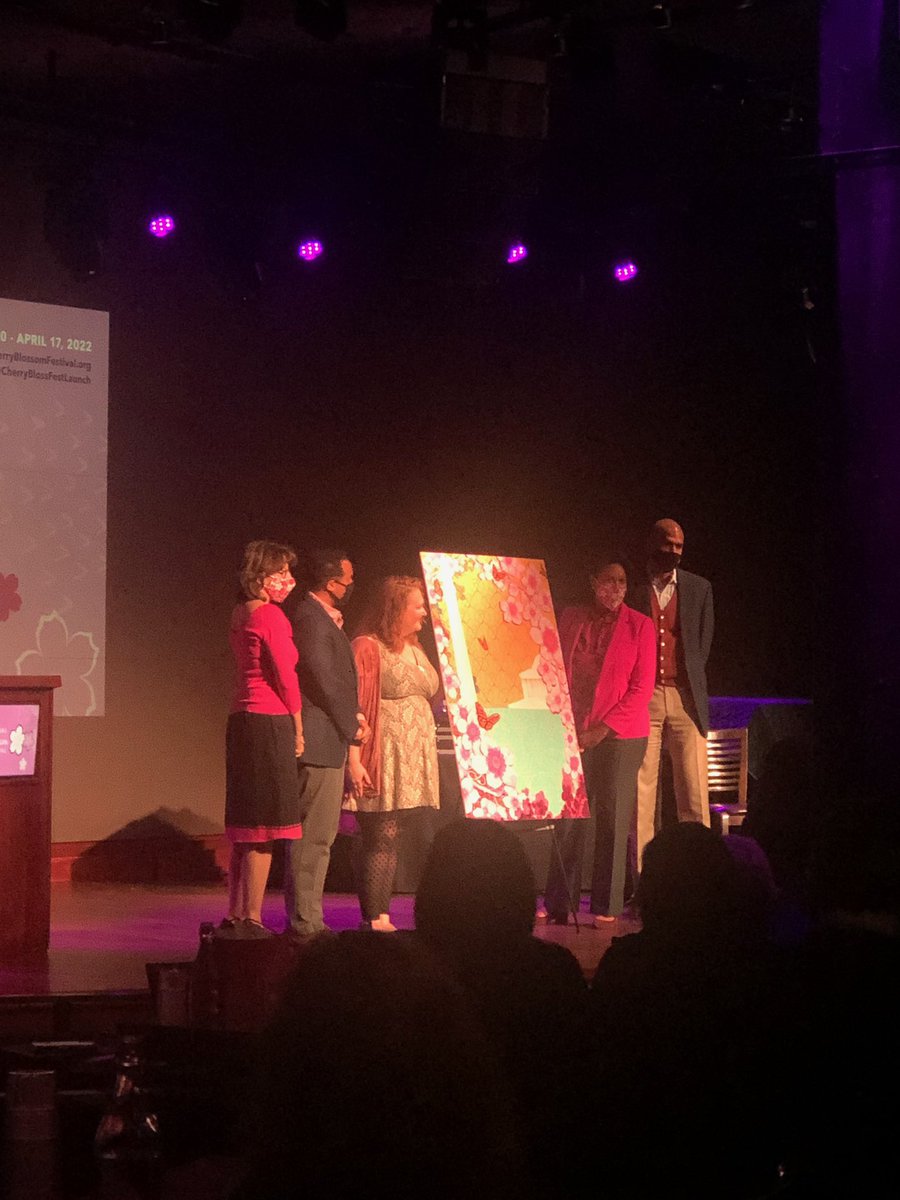 NoMaBID's tweet photo. ✨🌸 🎨 2022 Artist Reveal: Lea Craigie-Marshall!  #cherryblossfestlaunch https://t.co/ZEtPJJpy5f