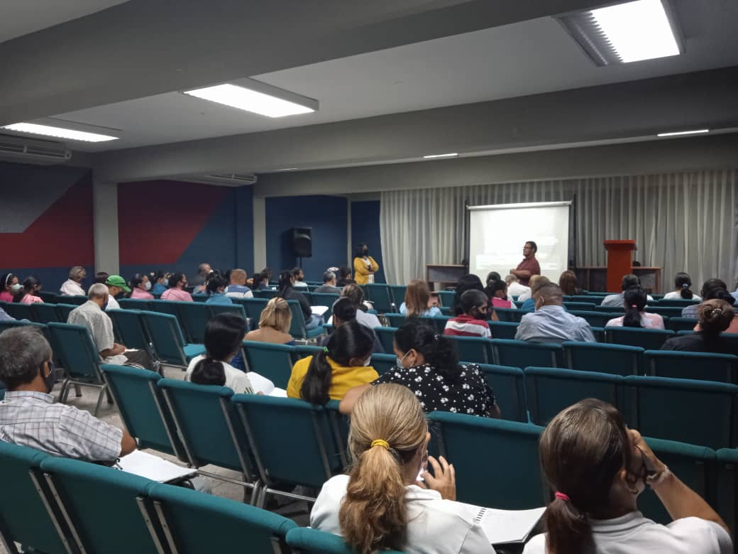 La Div de <a href="/SupervisionZEP/">División Supervisión ZEP</a> , a través de la Coord de Registro Académico desarrollo Jornada de formación para Directivos y Coordinadores de Control de Estudios de los municipios Guanare, Unda y San Genaro de B., sobre procesos técnico-administrativos.

@MPPEDUCACION <a href="/_LaAvanzadora/">Yelitze Santaella</a>