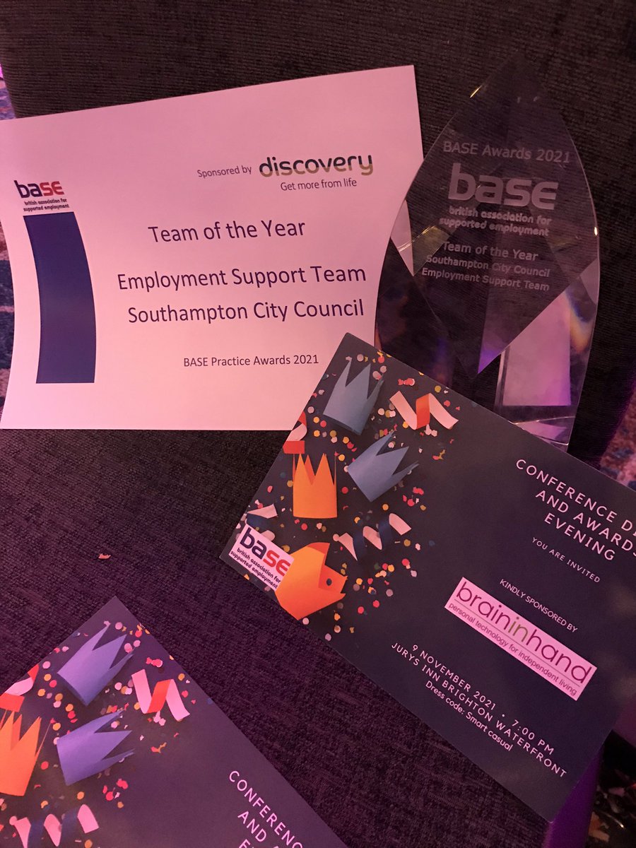 sotoncareers's tweet photo. Such an incredible honour to win Team of the Year at the BASE Awards. Well done to all of the other inspiring winners, and thank you @base_tweets for the award! 🎉🥳🏆

#BASE2021 #BASEconf https://t.co/Zwva5GSOAU