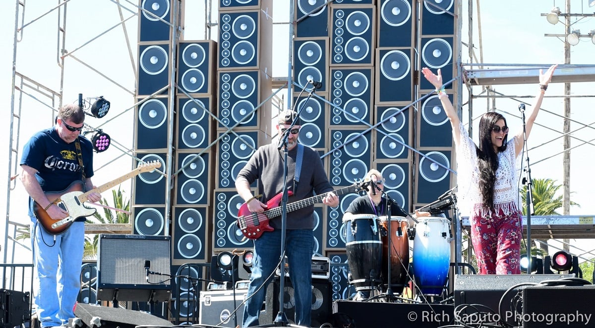 oneeyedjackvid1's tweet photo. PHISH PRE-PARTY!
NEW YEAR'S DAY 2022
with  
ONE-EYED JACK 
The Cutting Room 
New York, NY  
https://t.co/T1WacjLdnr  
📸: Rich Saputo https://t.co/jqiPIGwXlP
