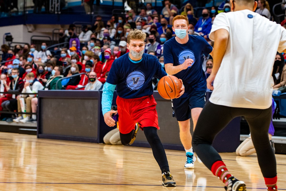 PHLYINS's tweet photo. #TEAMPHLY joined athletes & supporters at @VillanovaU for #SOPAFallFest to cheer on athletes as they competed in various sporting events. Congratulations to Chloe Phillips for being honored as this year's Award of Valor recipient! #NovaSpO #specialolympics https://t.co/OmYBe3iR54