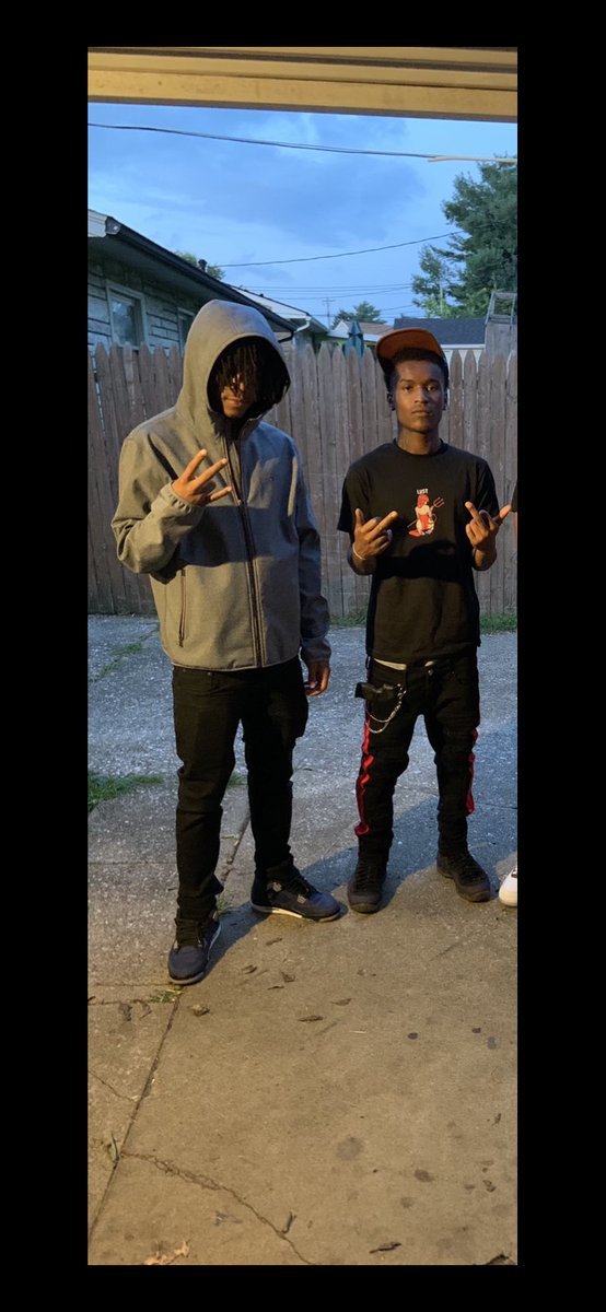 WassupTrai's tweet photo. Every since oct 3rd I been mentally lost. I lost all love for everything n life, I used to love doing good knowin I’m paving a way now it’s like f*** it.I’m just so depressed I can’t think str8,Everything going down hill n it feels I can’t do nun abt it. Rec help me out plz😞😞 https://t.co/Bt3yS7EweL