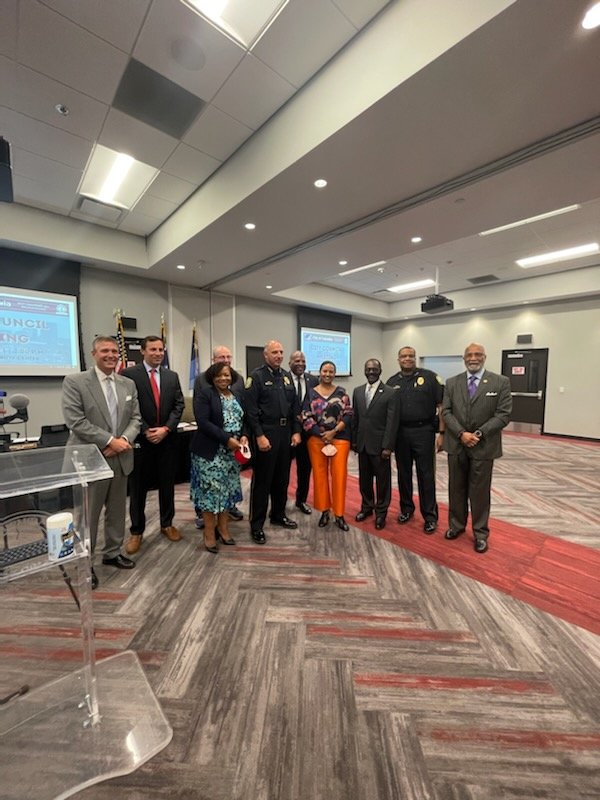CityofColumbia's tweet photo. City Council & City Manager Teresa Wilson honored @ColumbiaPDSC Chief Skip Holbrook and Dep. Chief Melron Kelly with their 4th and 3rd stars, respectively, during today's Council meeting. @SteveBenjaminSC @TIDEVINE @HowardDuvall @Rickenmann @votewillbrennan #EdMcDowell #SamDavis https://t.co/qZQwhjjl54