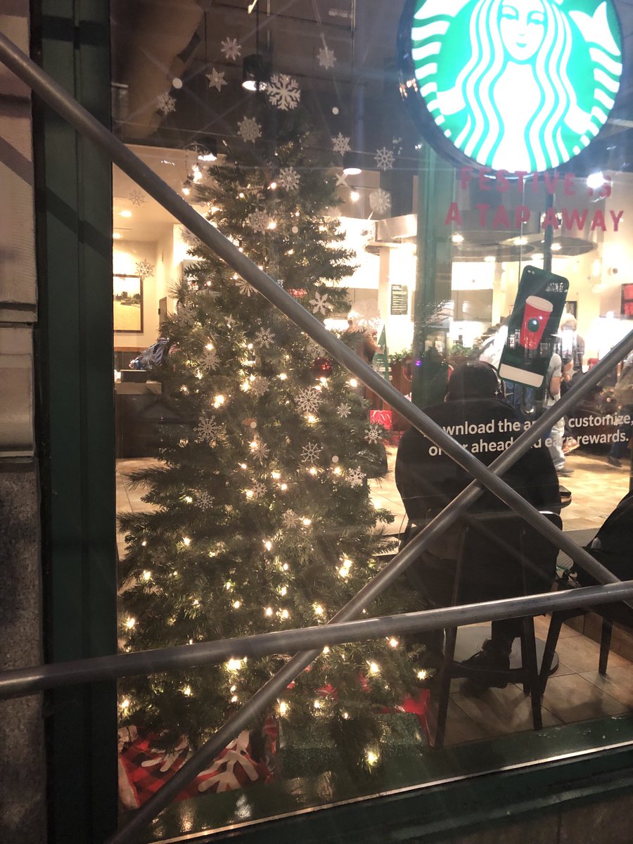 PippaStevens13's tweet photo. And so it begins 🎄🙄
#NotEvenThanksgiving https://t.co/tkyN4mJC2y