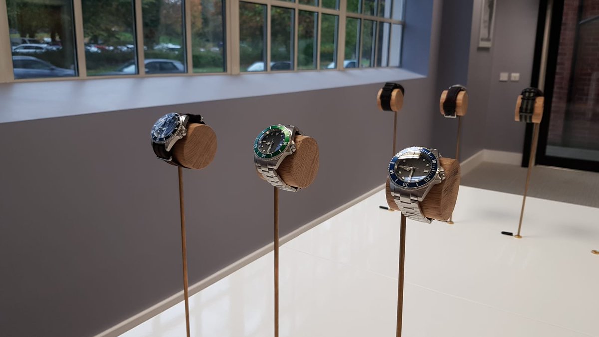 We're thrilled to announce that our new-look customer showroom is now open in Belfast! Enjoy the Enoksen experience in person. Browse and try on our full range of watches, or build your own timepiece from a choice of dials, bezels &amp; straps. Open Monday-Saturday from 10am to 5pm.