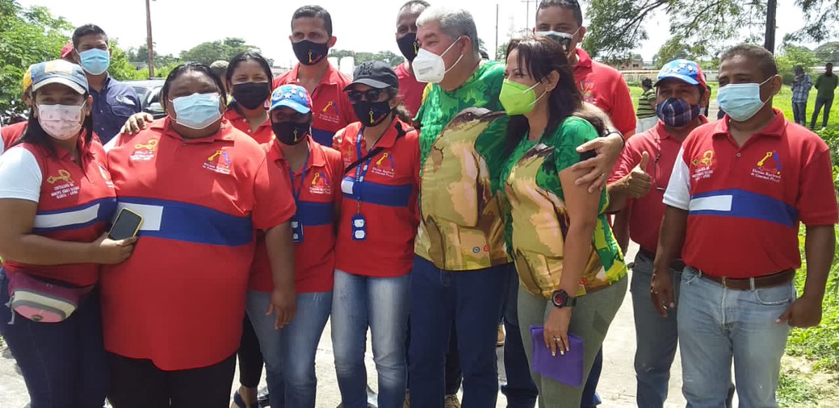 Econ_AndreaVzla's tweet photo. VAMOS CON TODO Y MÁS!

Esta Victoria es nuestra!
Como nuestro es el corazón de Venezuela!

Apure tierra Grande, Próspera y Productiva le da la mano a @eduardopiate2 este 21Nov y todos los 21 que han de venir a lo largo de muchos años.

ELORZA DIJO SI Y MIL VECES SI.
@PartidoPSUV https://t.co/CPfHw1gHMC