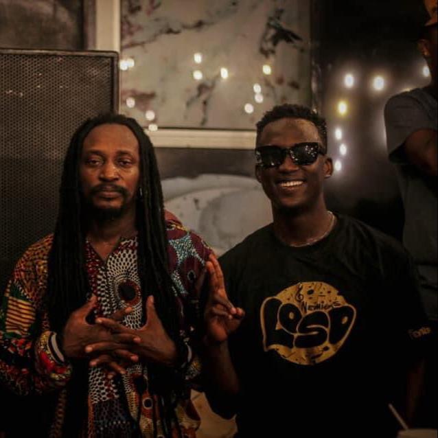 HomieHalm's tweet photo. Scooby Selah Voice "Enyiber bɔn ntsi wɔafa krom no abɔ hɔn akoko. Egyinambowa nnyi hɔ ma wɔrebɔ ekura n'aba do, woara ennyɛ Jesus, osi den na enantsiw epo do" #AsemSebe https://t.co/DbuPzumTWF