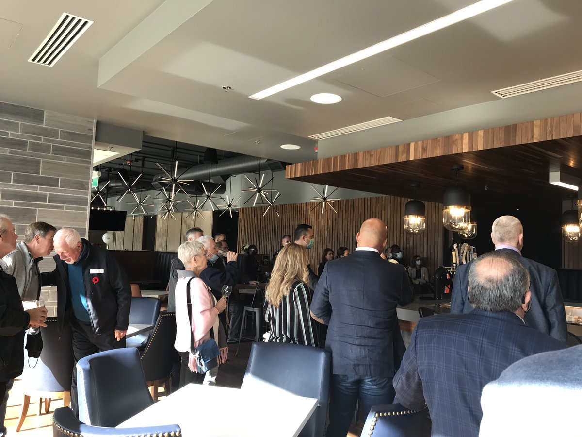 PlusVGArchitect's tweet photo. Had a great time celebrating the 50th anniversary of the York Regional Police at the Grand Opening of their new YRPA Centre last week!
#YRPA #grandopening #celebration #congratulations #yorkregionalpoliceassociation #plusvg #police #conventioncenter #newbuilding #50thanniversary https://t.co/ydlyo8DPqs