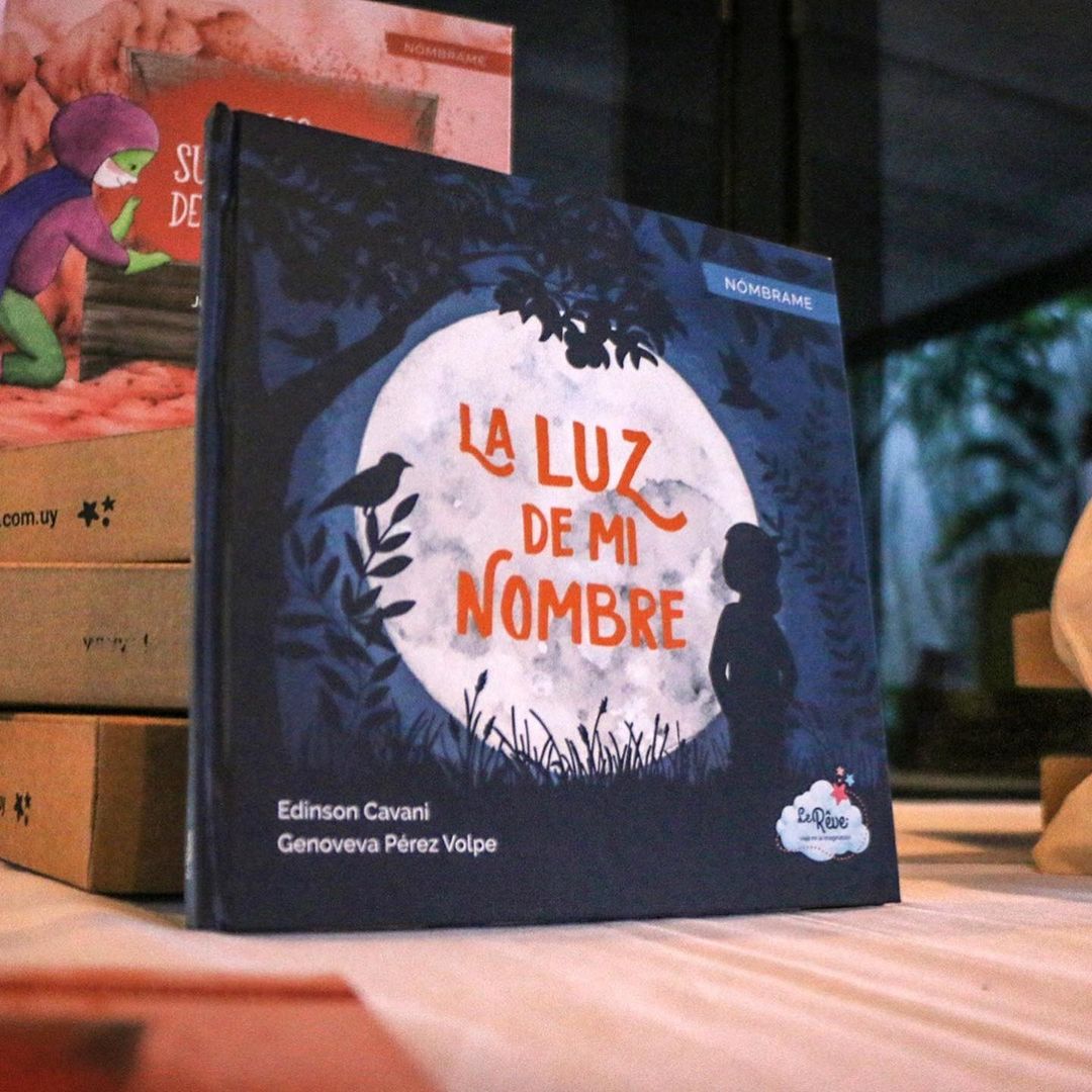 ECavaniOfficial's tweet photo. Feliz por escribir mi primer libro infantil ✍️Gracias https://t.co/8dLsFElbhR 🤝
Happy for writing my first children's book ✍️ Thank you https://t.co/8dLsFElbhR 🤝 https://t.co/bstkMeT7Jf