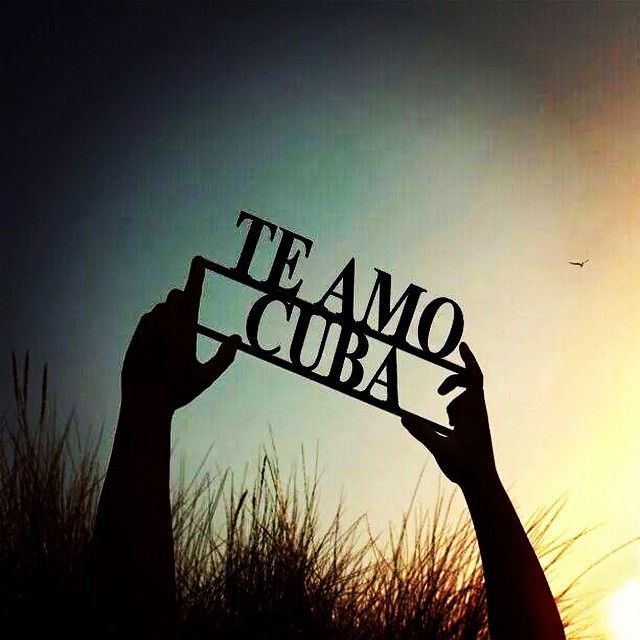 ArielPitaF's tweet photo. @emicuba_ @Arufe2000 @NacheDCuba @LauDeCuba @aimecitacuba @MaribysPerez @TarekitaA @Abraham_RC_15 @KarlenRC @_Maril55 @DiCastilloB @LianGmez @Ive_Lamigueiro @mirthiajulia @bernaza94 @ArielVaillant @DvidTwit @cj_valled I will always ❤️ Cuba
#DeZurdaTeam🤝
@IdaAitana 
@al2enr 
@tzumarcos 
@Rolando940817 
@AnthonyRR91 
@AmaliaH1996
@AntoineMeneses 
@MaykellTwin 
@GranSabanaOdont 
@KeylerING 
@DarianaGonzle17 
#IzquierdaUnida https://t.co/feRo3B7KWp