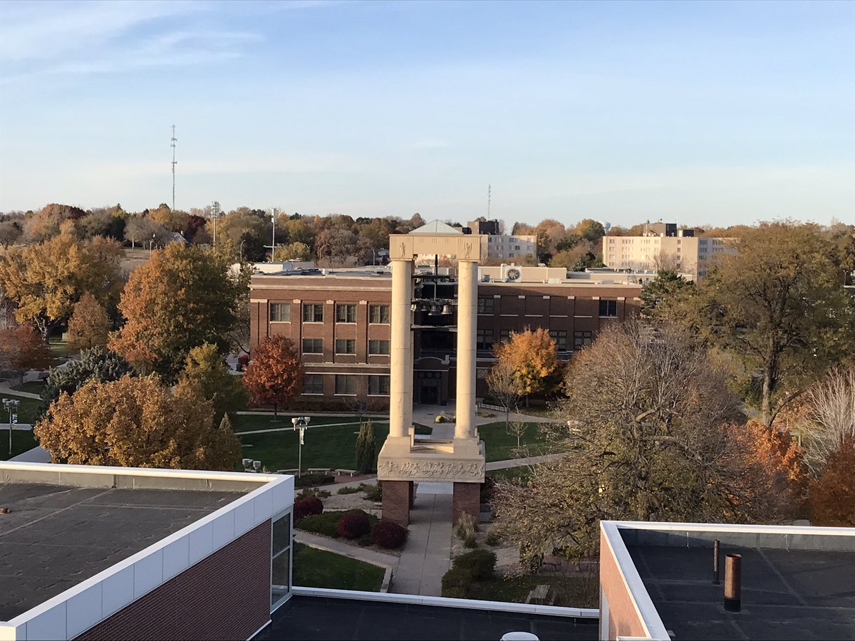 Another lovely fall day <a href="/UNKearney/">University of Nebraska at Kearney</a> #BeBlueGoldBold