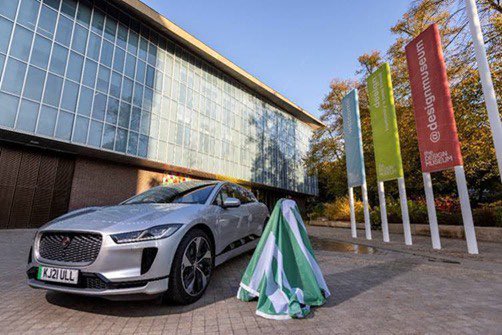 grantshapps's tweet photo. 📢Exciting news pending...! I look forward to the unveiling of an iconic new electric vehicle chargepoint at #COP26 Transport Day tomorrow.🔌

It'll be rolled out across the country, making charging even easier &amp; accessible as we step closer towards a net zero future 🌍 https://t.co/GuhQkX4ozv