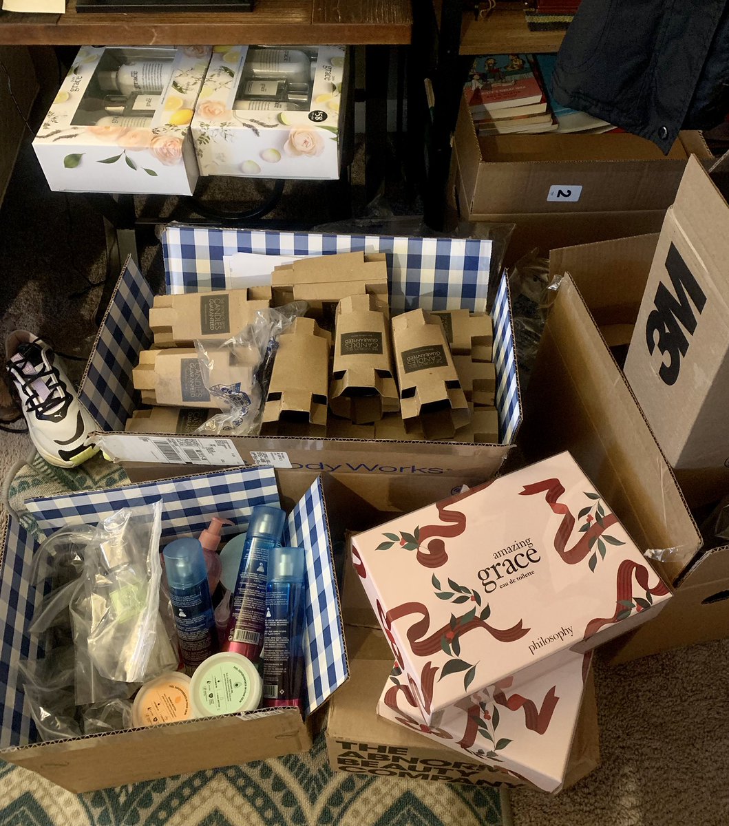 altermaceMD's tweet photo. Damn, I bought a lot of shit hahaha 🤭 #Kalakal + #SelfUse LOLOLOL #Budol #Abundance https://t.co/OpmGOPtYbI
