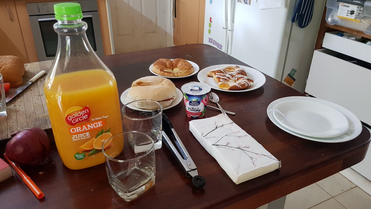 luvlea65's tweet photo. #ACIPC2021 husband creating the conference catering vibe at home for me.  Thoroughly enjoying the topics, speakers and connecting virtually. Infection prevention and control clinicians and experts coming together despite COVID-19. https://t.co/3uVjyz9zRc
