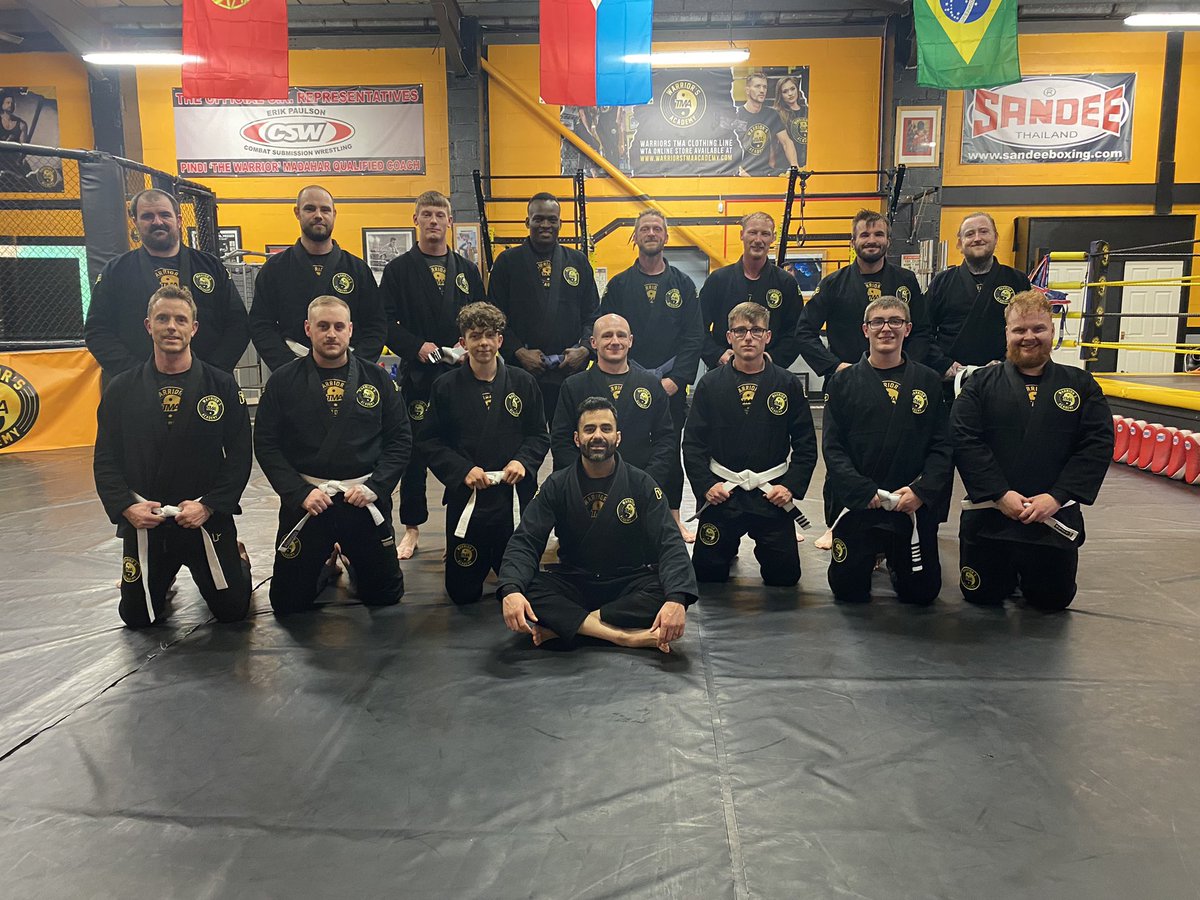 wta_team's tweet photo. Gi Class this evening with the Team #teamwta #warriors #tma #academy #jiujitsu #jiujitsulifestyle #bjj #gi #coventry #martialartsschool #martialarts https://t.co/vVR98rle4m