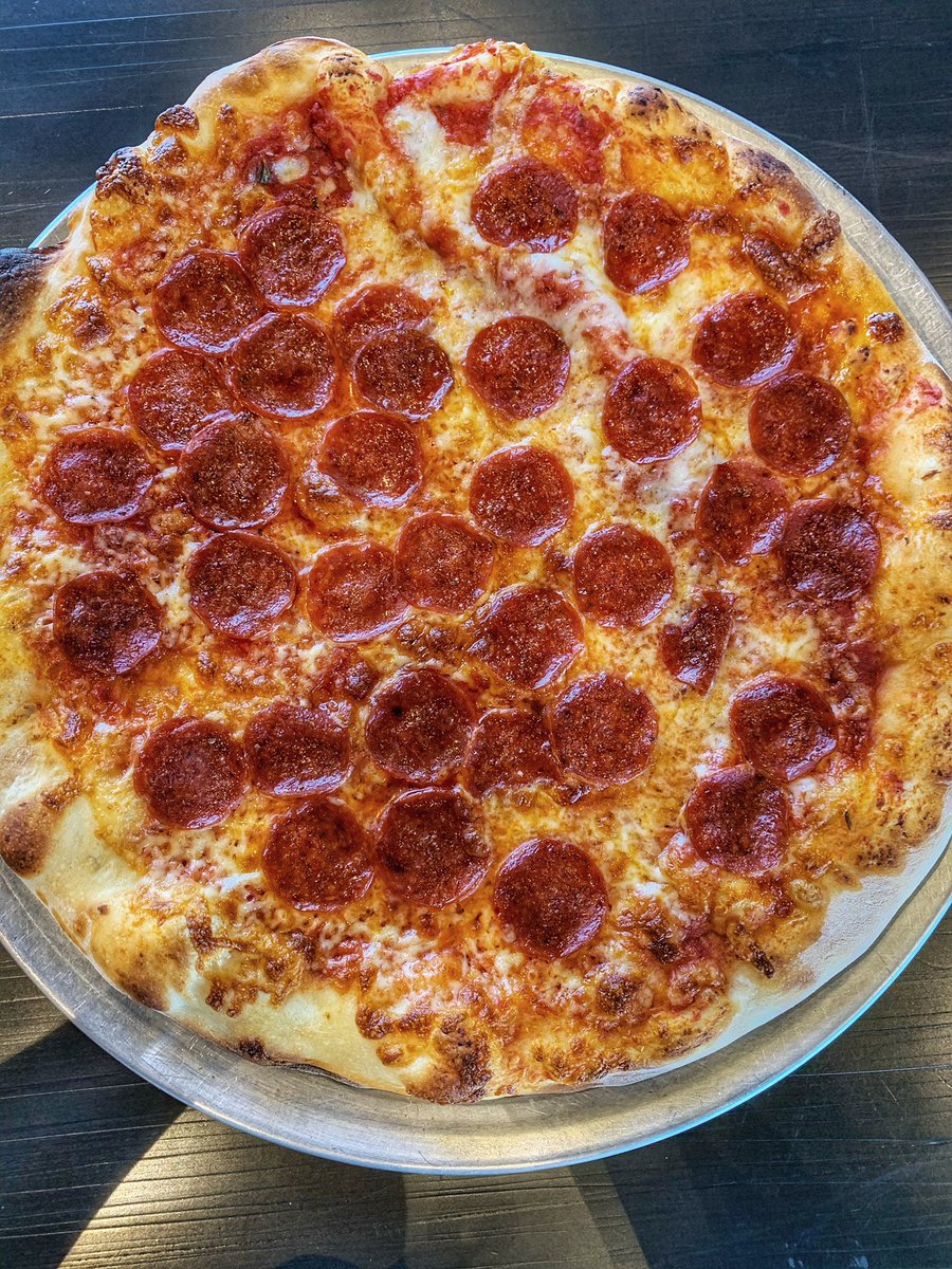 ChefGruel's tweet photo. This Thursday, @SLAPFISHseafood Huntington Beach and @BigParm4 in Tustin - All veterans eat free (and active military). Thank you. https://t.co/SA5EZi4rY6