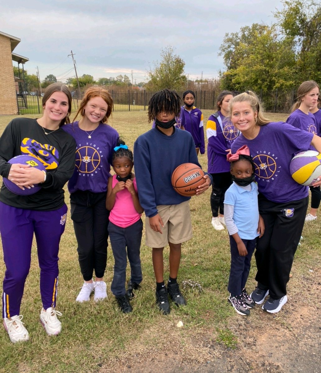 Benton Lady Tigers Basketball tweet media