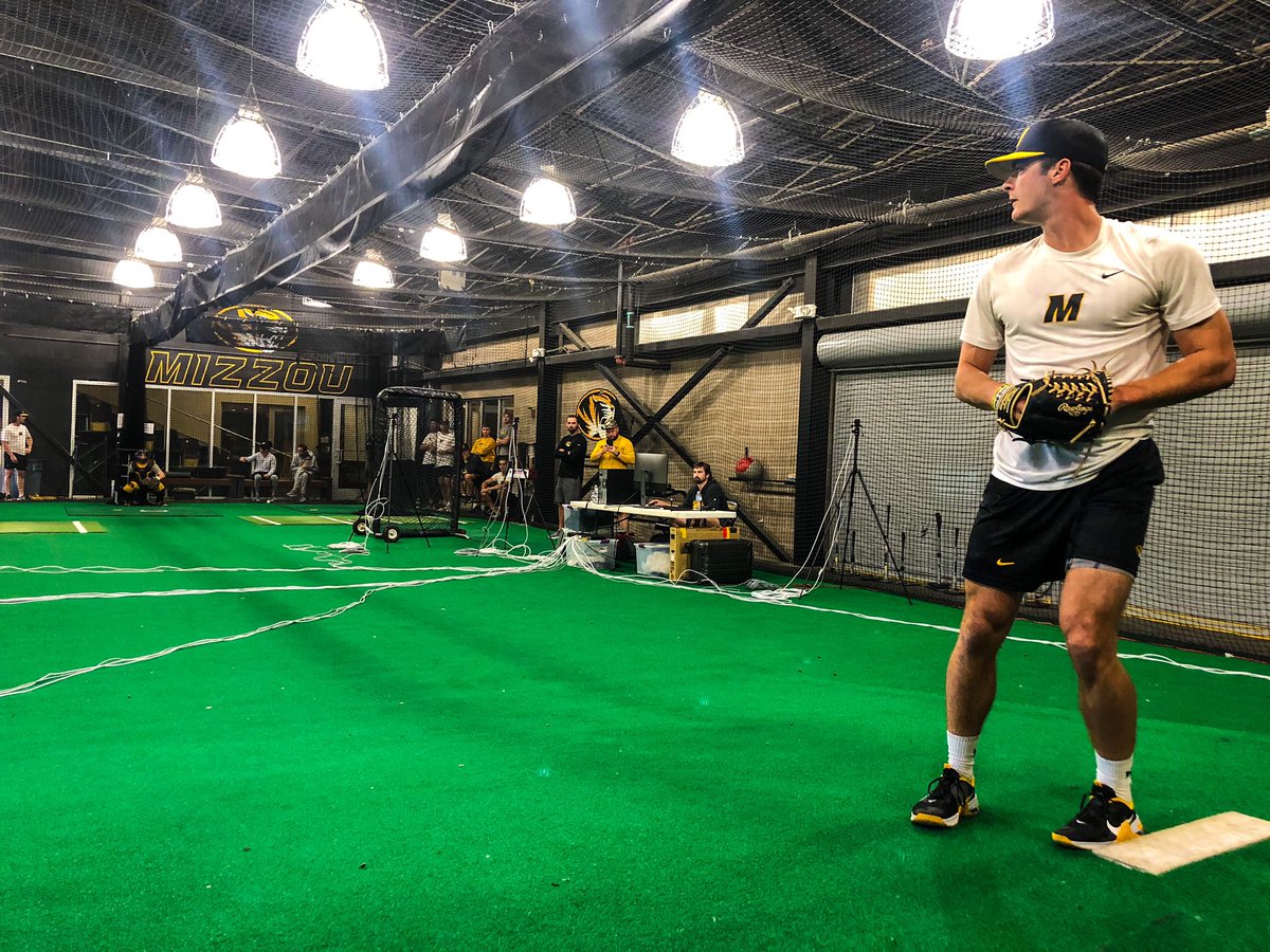 mizBSBanalytics's tweet photo. Post-fall @premierpitching MoCap sessions are complete! Thank you @J_Kesel &amp; @codyfick27 for spending the day with Mizzou Pitchers!

#MIZ | #C2E🐅 https://t.co/5YfzbMLQ9T