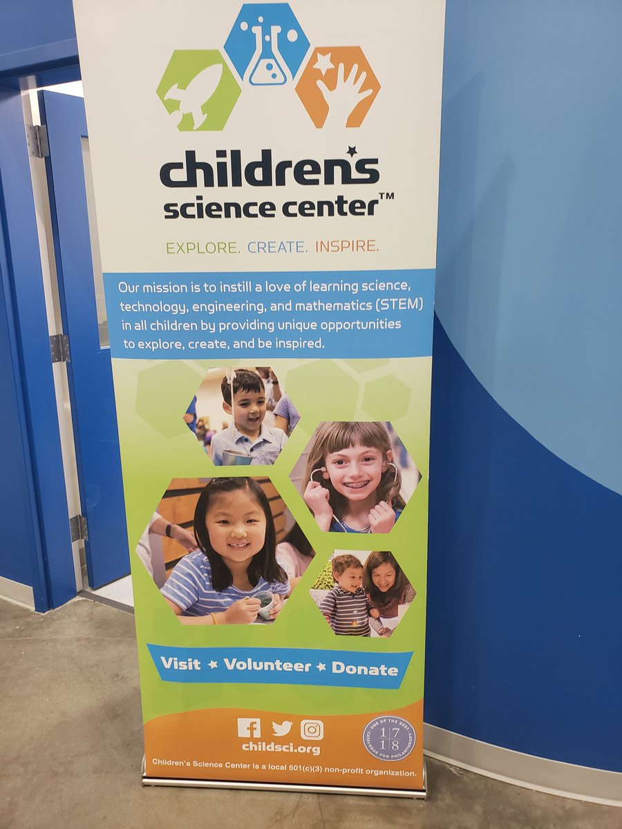 Principal_LSES's tweet photo. Fleet Family Science Night with @ChildSci what a great way for our @APS_FleetES Falcons to enjoy and explore the wonders of science. @APSVirginia @APSscience @APSVaSchoolBd @SuptDuran @APSFleetPTA #FleetES #FleetNation #FalconNation https://t.co/4DjHYe3PqD