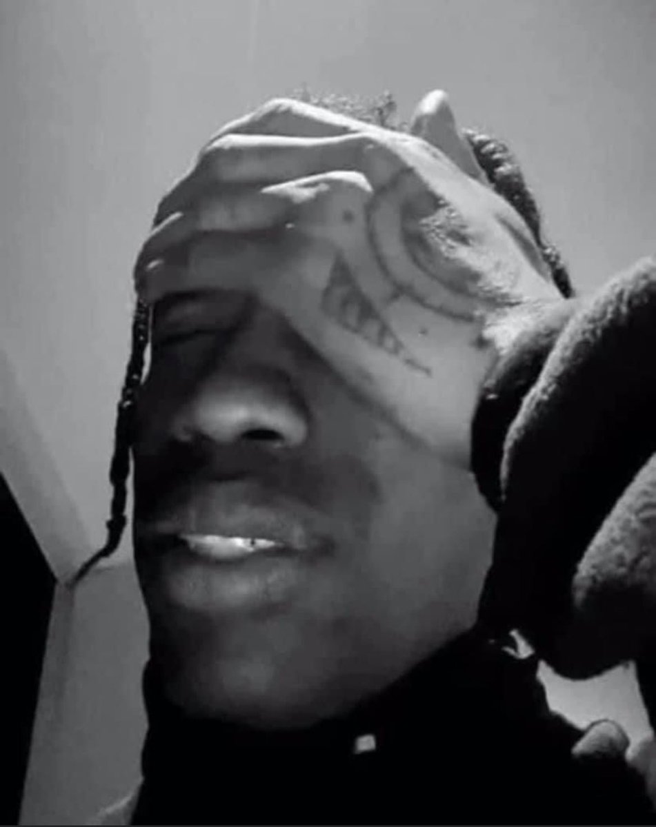 ayosworIdd's tweet photo. When u apply for a job and get hired https://t.co/tVMAaAQqor