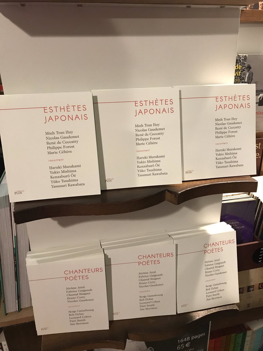 GallCorty's tweet photo. Mise en lumière « Chanteurs,Poètes » #Fidelio @EditionsPlon avec une rencontre ce soir de 4 des auteurs lors d’une séance de dédicaces @Limpromptu_lib . @cortybruno ,à  travers ses rencontres avec Patti Smith, nous dresse un portrait intimiste de l’artiste… A découvrir ! https://t.co/5o7iMU10js
