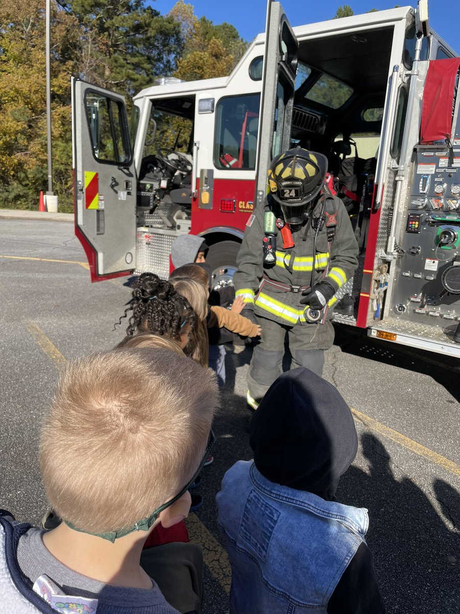 Fire safety day! #staysafe <a href="/JohnstonJags/">Johnston Elementary</a>