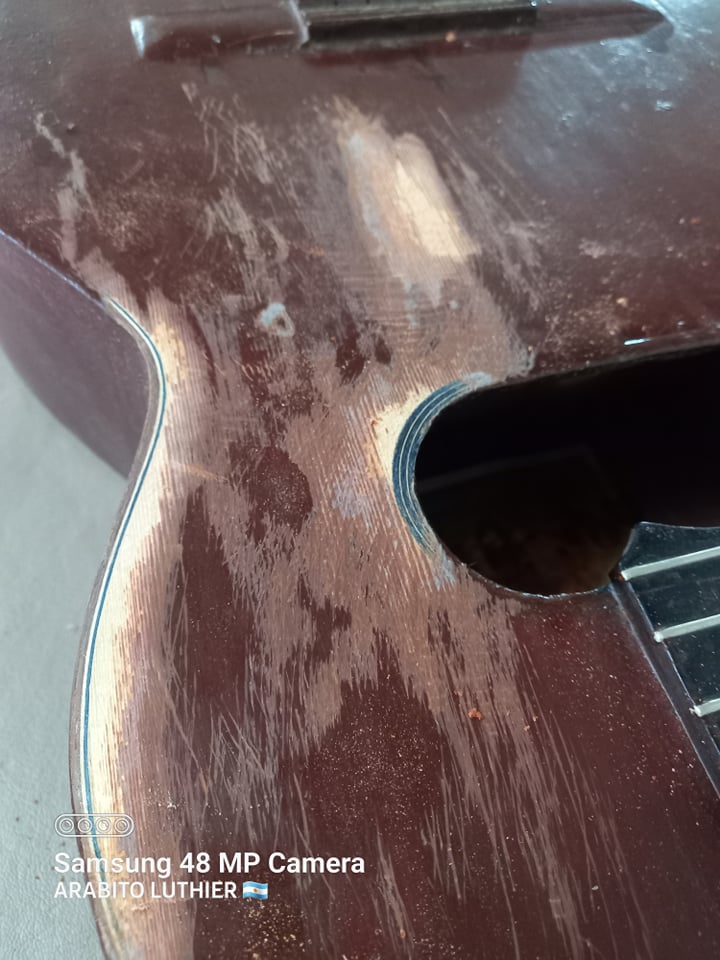 ArabitoGuitars's tweet photo. Otra restauración en camino, en este caso de una guitarra clásica Martinez &amp; Presa

#guitarra #luthier #HechoAMano #construccionartesanal #lutheria #construcción #instrumentosmusicales #calibración #reparaciones #restauraciones #lustrefrances #BuenosAires ️ https://t.co/5ocGl3ONme