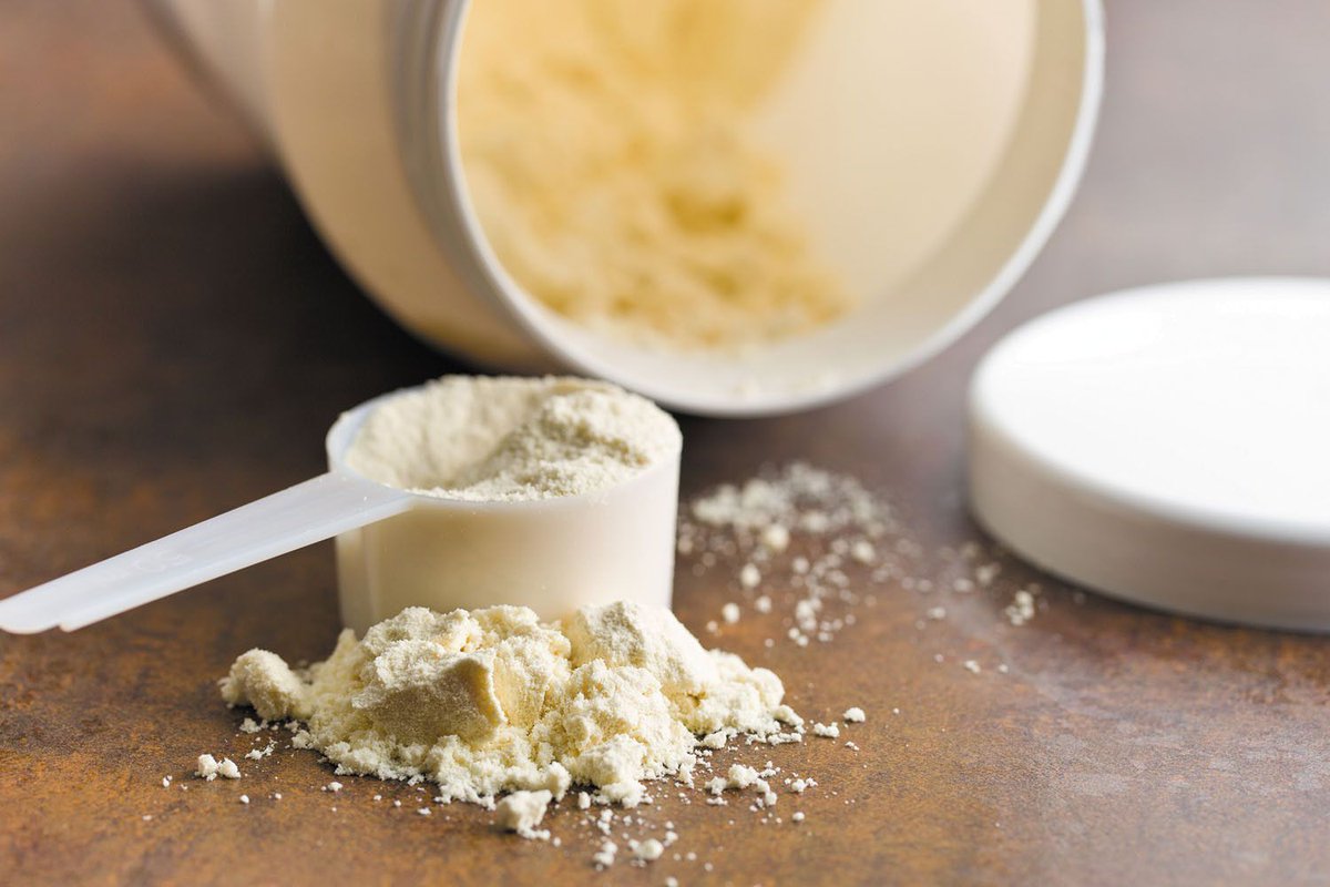 The hidden dangers of protein powders: They may contain added sugar, calories, or even toxic chemicals. bit.ly/3wdVK4T #HarvardHealth