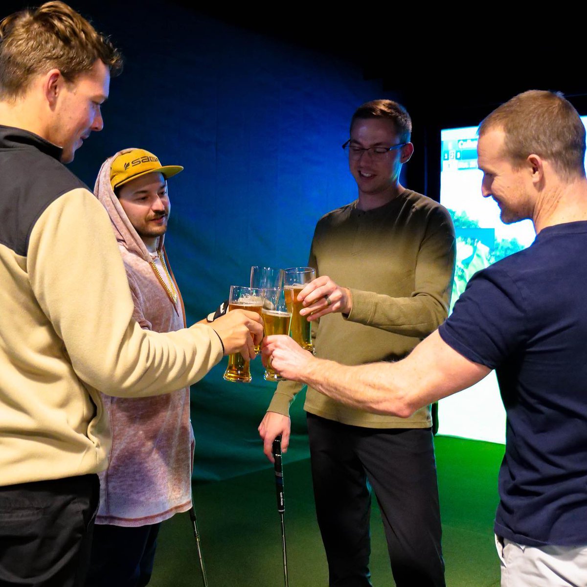 CanGOLF_Canmore's tweet image. Coming up this Thursday, Nov 11th -- Boys, beers, burger, and a bash!! Bring your best buds fore a good time at our Men&apos;s Night. $200 for a group of 4 includes one pint of tap beer, the Crush burger, and 2 hours of sim time. 
#fun4everyone #aboutgolf #golf #canmore