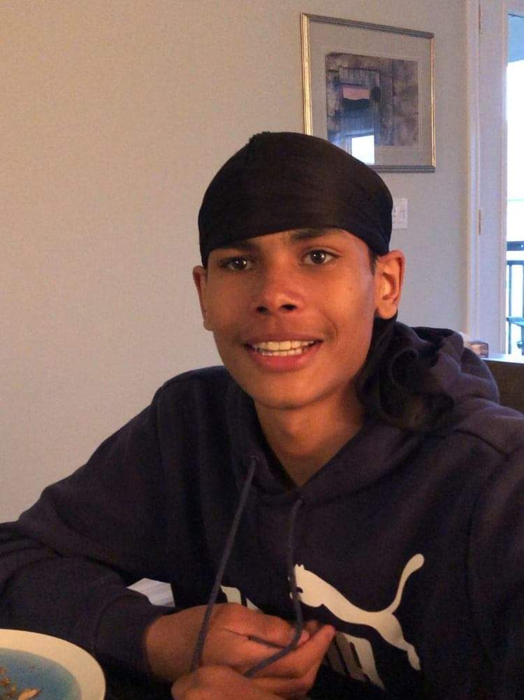 My friend's son Noah Malinsky is missing from the Collingwood area with another teen. The OPP are concerned for them. Please retweet.

thestar.com/local-collingw…