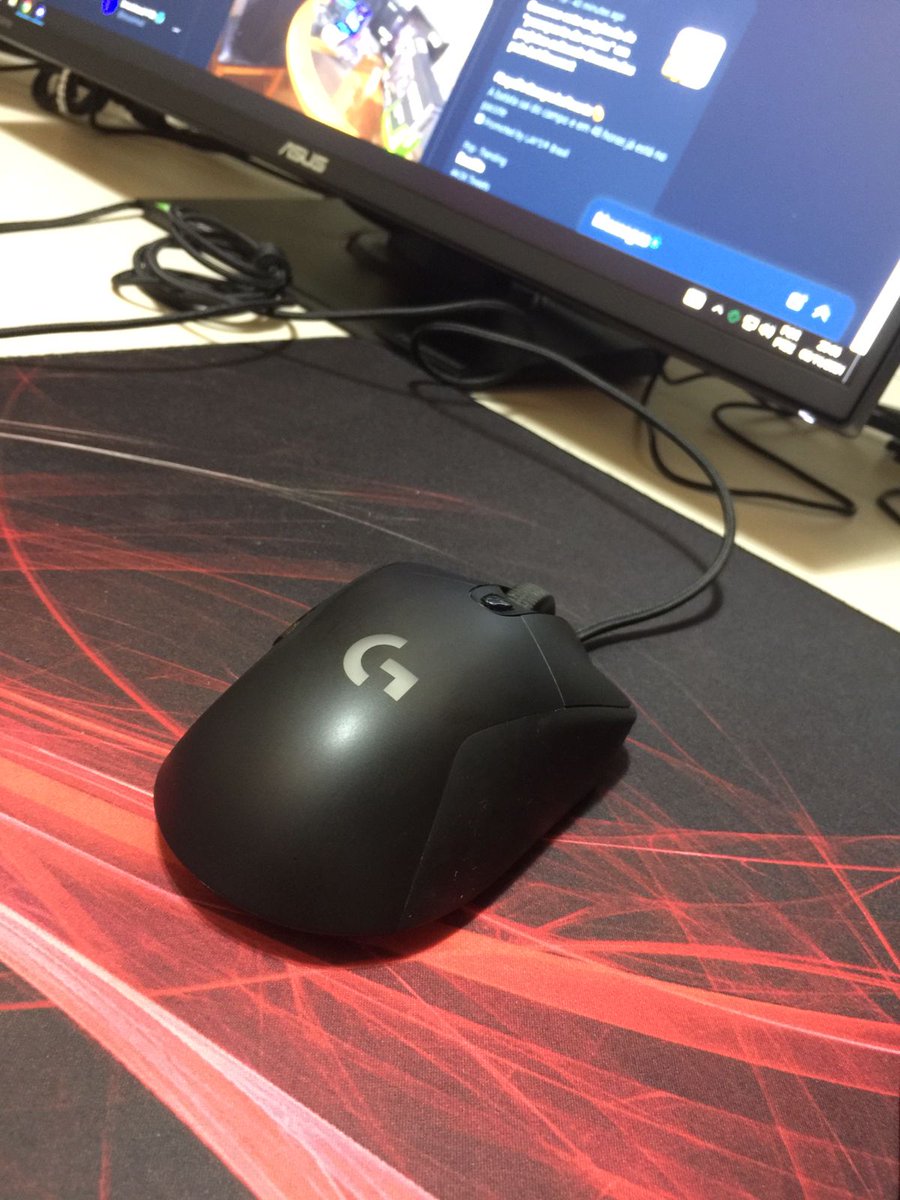 henriquelogico's tweet photo. 🚨 SORTEIO DE G403 (USADO MAS EM PERFEITO ESTADO) 🚨 

REQUISITOS:  
- Seguir @brunimxd, @1grillin e @lxcas36
- Dar RT e FAV e marcar 3 amigos
- *Frete será coberto somente dentro do BRASIL 🇧🇷*

🔴 RESULTADO DIA 20/11 NA MINHA LIVE: https://t.co/p9NTiLyP6h https://t.co/2EDfItT7Pw