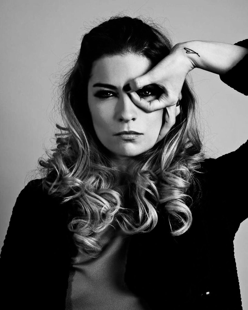 best of annie murphy (@badpostanniem) on Twitter photo 