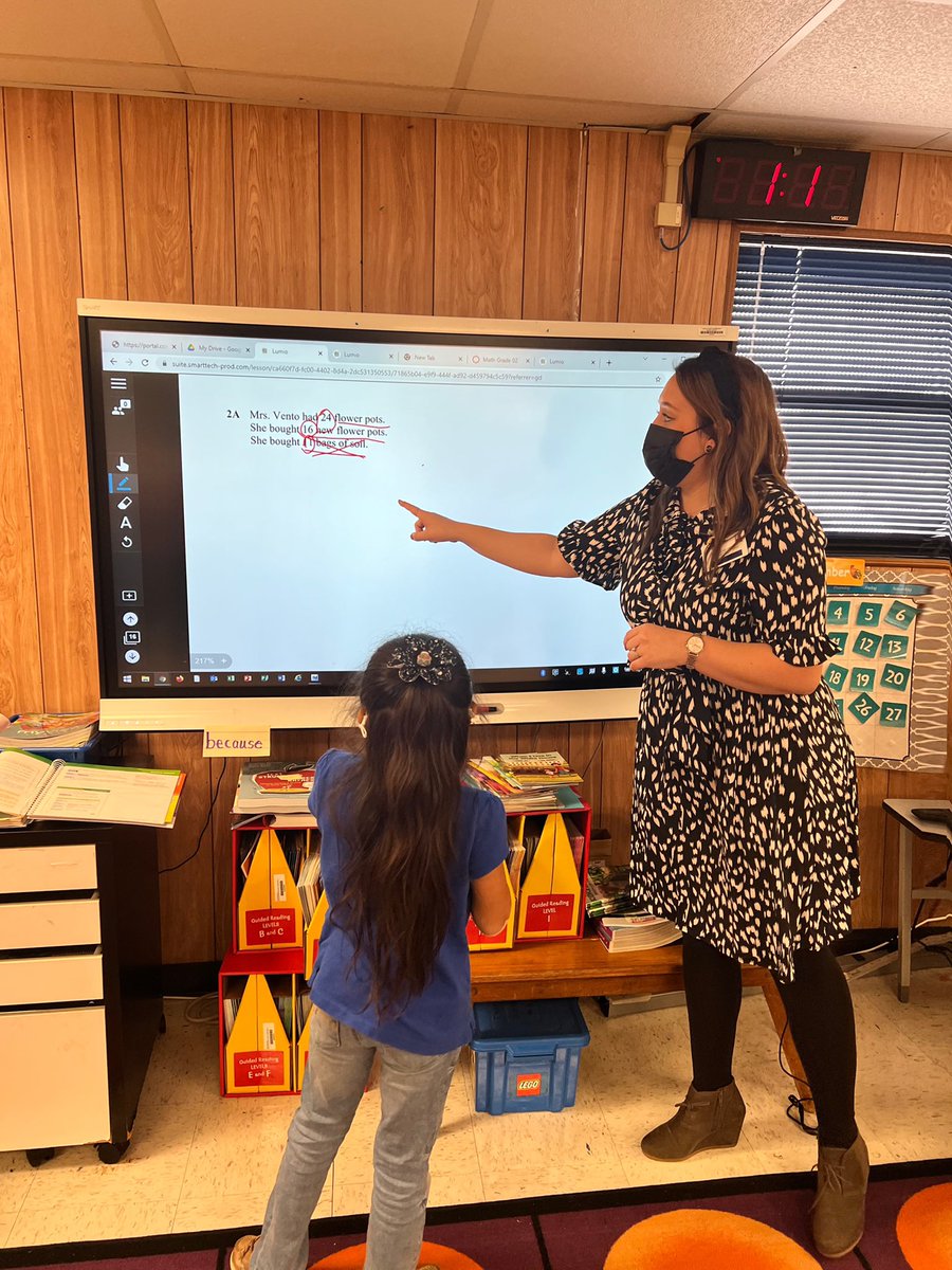 StevieRGarcia's tweet photo. Tag! You’re Out! We are kicking off the 3rd Six Weeks by tagging our teachers out! Our leadership team will be “Tagging In” the classes &amp; giving them some options while we take over. Mrs. Amaya &amp; myself had so much fun today! More pics of our lead team in action to come!🐯❤️ https://t.co/ORK10JI7s1